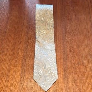 Michael kors tie paisley
